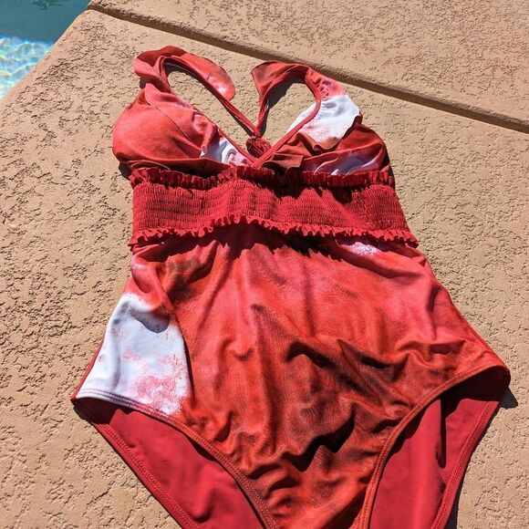 Women's marble red/white one-piece swimsuit - Picture 15 of 16